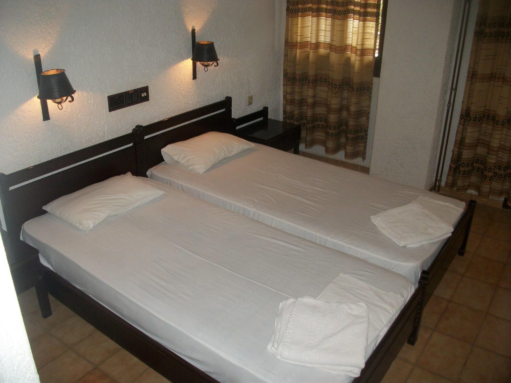 Efi Hotel Malia  Ngoại thất bức ảnh